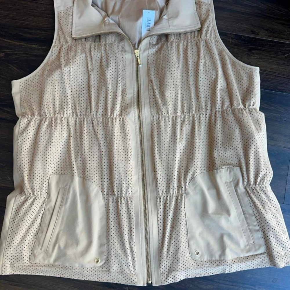 Chicos Zenergy Tan Vest